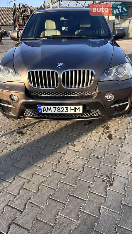 Внедорожник / Кроссовер BMW X5 2010 в Звягеле фото 5 Внедорожник / Кроссовер BMW X5 2010 в Звягеле