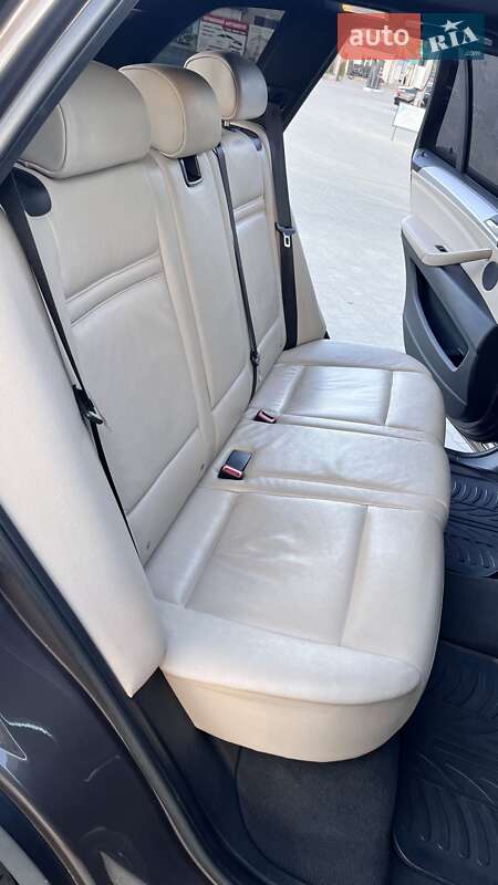 Внедорожник / Кроссовер BMW X5 2010 в Звягеле фото 34 Внедорожник / Кроссовер BMW X5 2010 в Звягеле