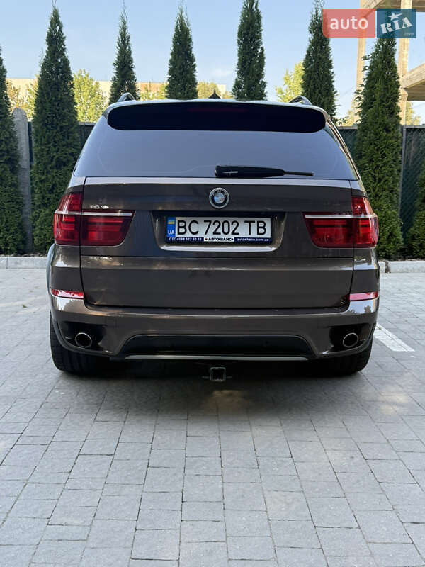 Внедорожник / Кроссовер BMW X5 2012 в Львове