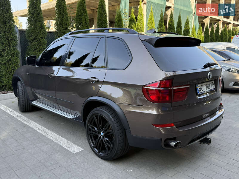Внедорожник / Кроссовер BMW X5 2012 в Львове