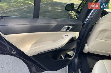Внедорожник / Кроссовер BMW X5 2020 в 