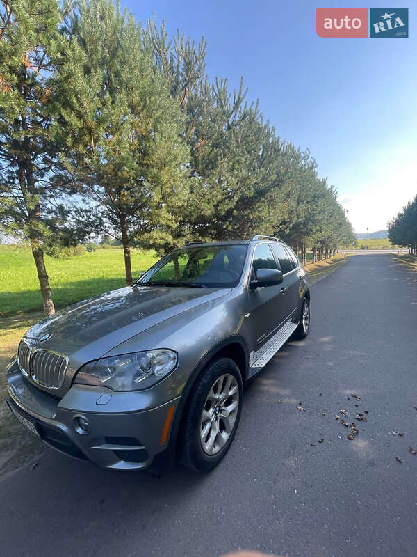 Внедорожник / Кроссовер BMW X5 2012 в Львове