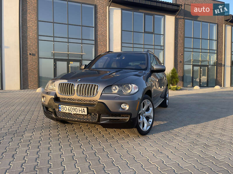 Внедорожник / Кроссовер BMW X5 2010 в Тернополе