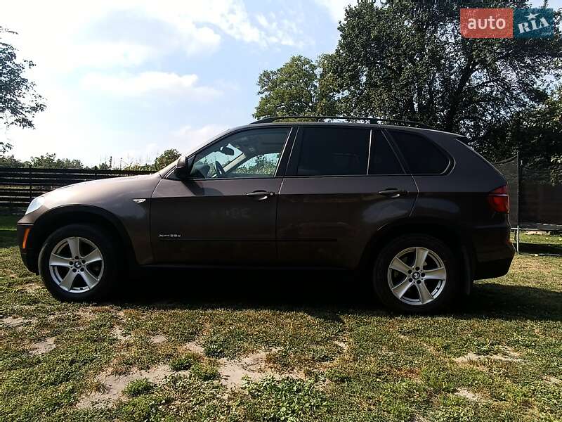 Внедорожник / Кроссовер BMW X5 2011 в Шептицькому
