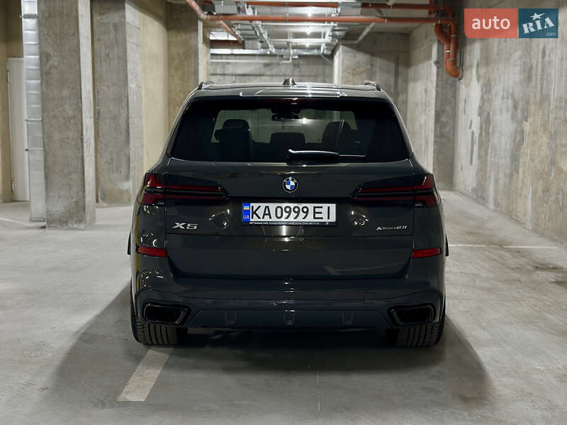 Внедорожник / Кроссовер BMW X5 2024 в Ровно