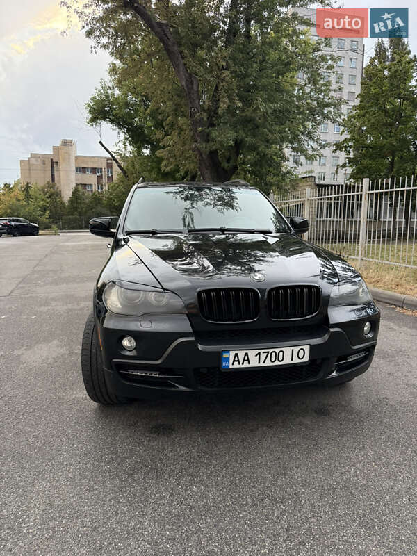 Внедорожник / Кроссовер BMW X5 2007 в Киеве