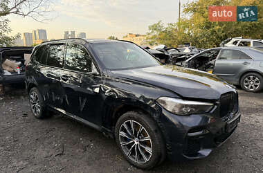 Внедорожник / Кроссовер BMW X5 2022 в Киеве