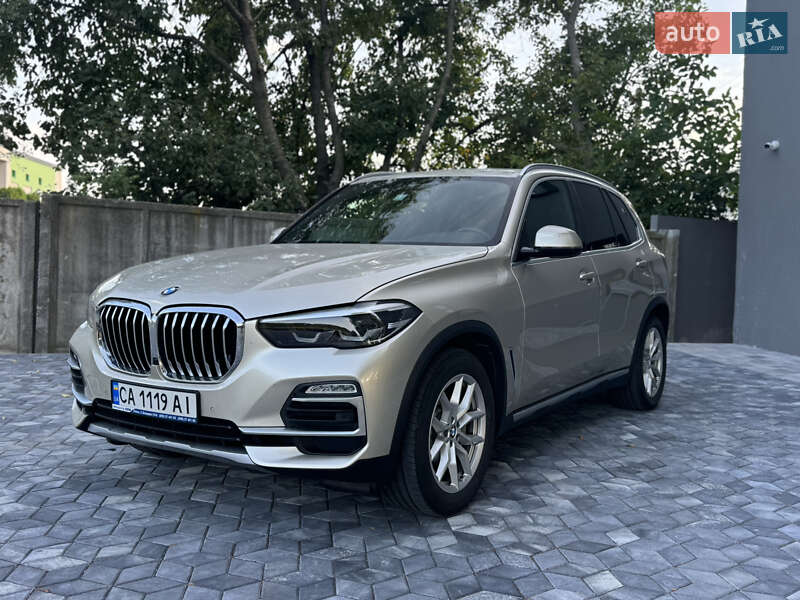Внедорожник / Кроссовер BMW X5 2019 в Умани