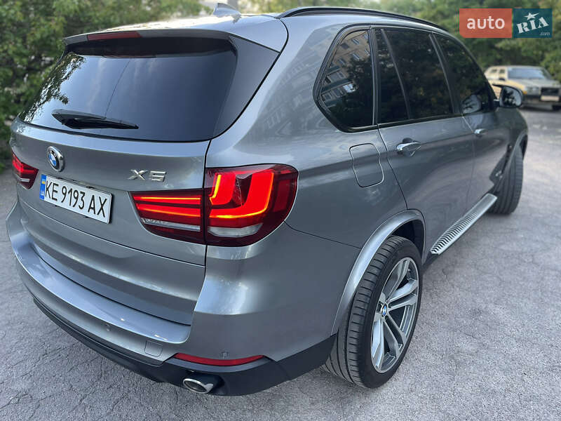 Позашляховик / Кросовер BMW X5 2014 в Кам'янському