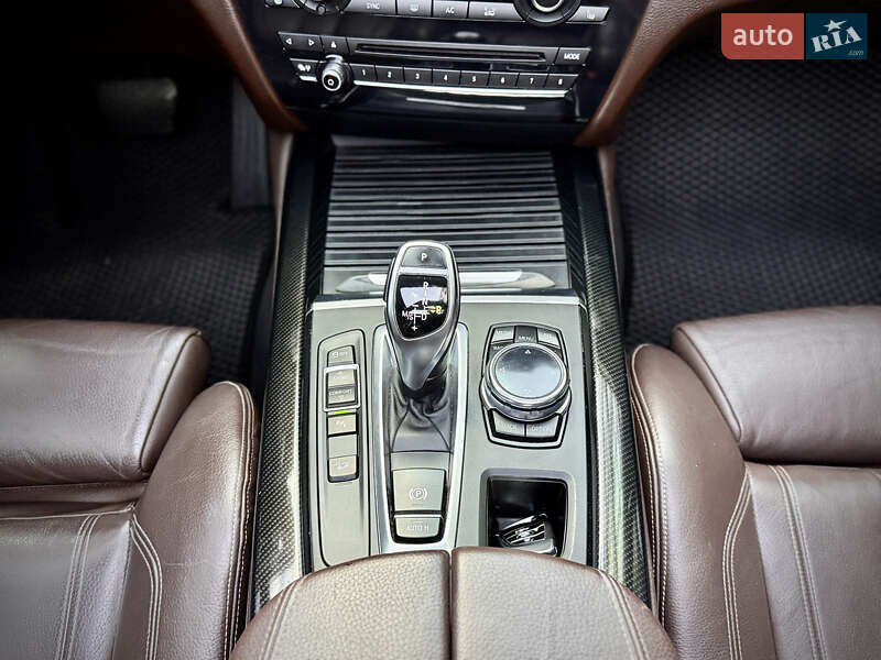 Внедорожник / Кроссовер BMW X5 2013 в Львове