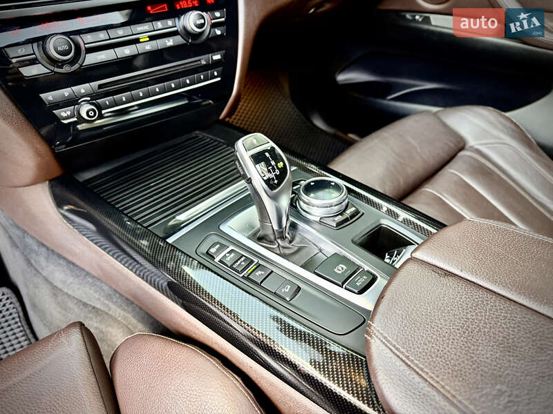 Внедорожник / Кроссовер BMW X5 2013 в Львове