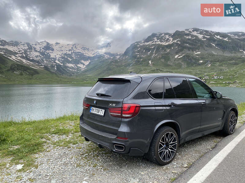 Внедорожник / Кроссовер BMW X5 2016 в Одессе