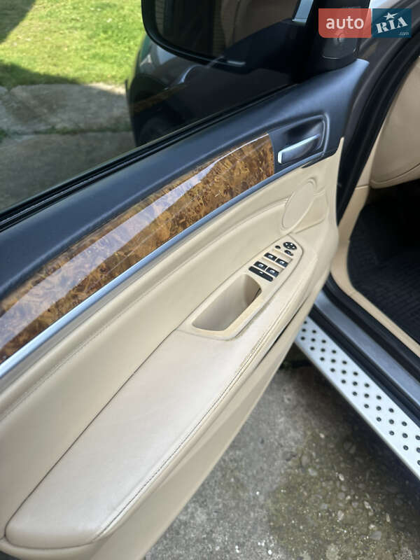 Внедорожник / Кроссовер BMW X5 2009 в Межгорье