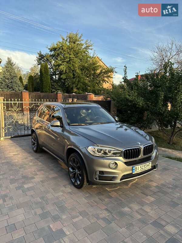 Внедорожник / Кроссовер BMW X5 2016 в Полтаве