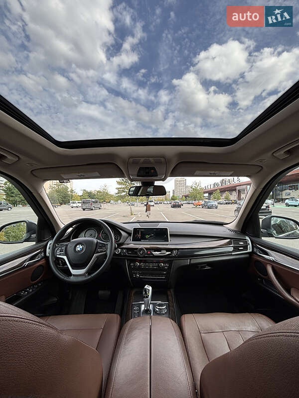 Внедорожник / Кроссовер BMW X5 2016 в Киеве