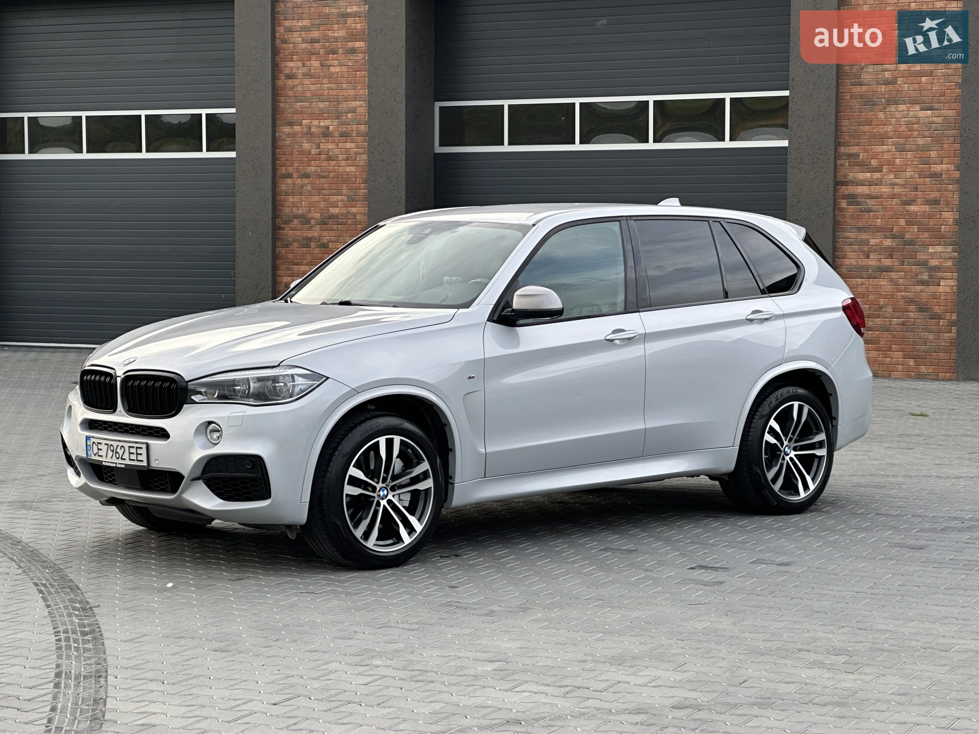 2015 BMW X5 - мініатюра 2
