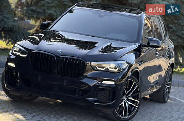 Позашляховик / Кросовер BMW X5 2021 в Івано-Франківську