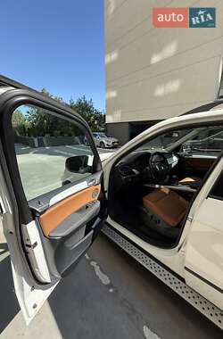 Позашляховик / Кросовер BMW X5 2012 в  фото 8 Позашляховик / Кросовер BMW X5 2012 в