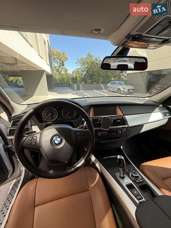 Внедорожник / Кроссовер BMW X5 2012 в Киеве