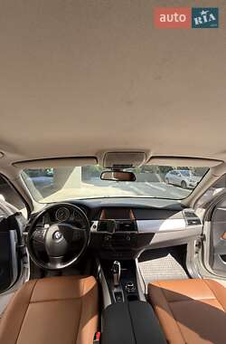 Позашляховик / Кросовер BMW X5 2012 в  фото 14 Позашляховик / Кросовер BMW X5 2012 в