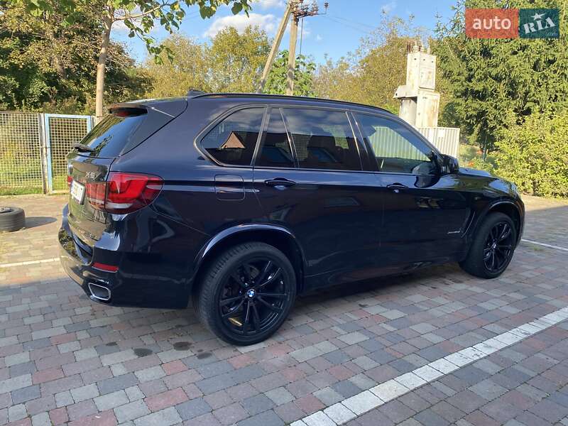 Внедорожник / Кроссовер BMW X5 2017 в Ровно