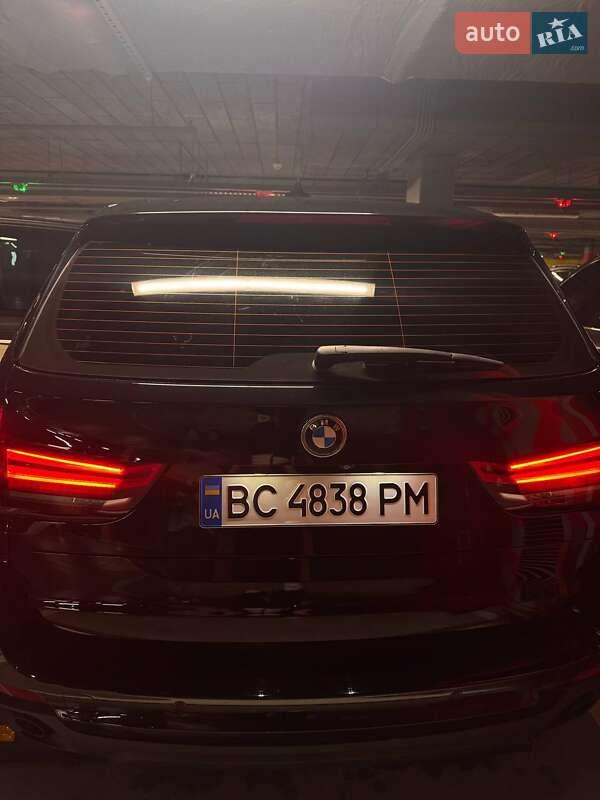 Позашляховик / Кросовер BMW X5 2016 в Львові