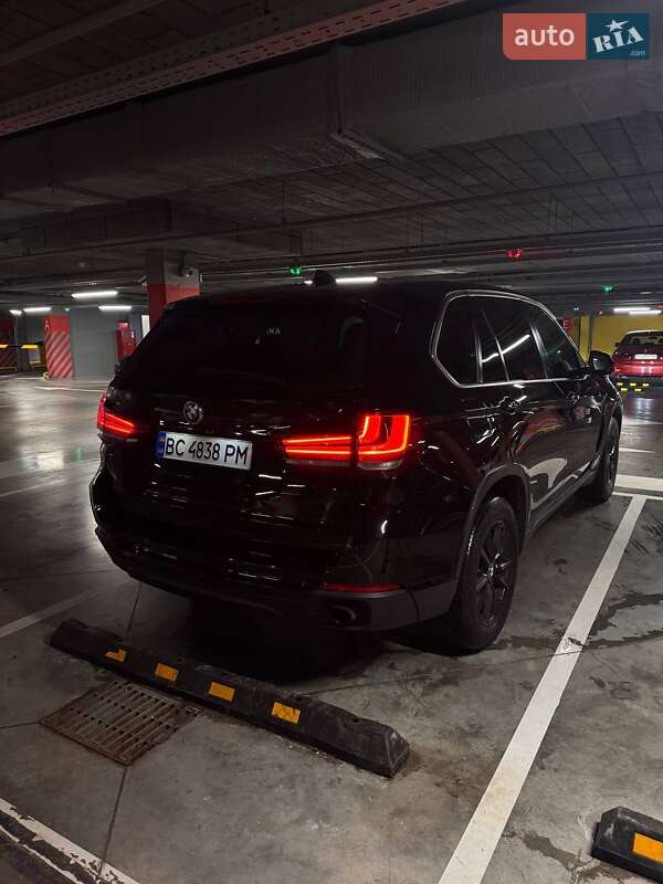 Позашляховик / Кросовер BMW X5 2016 в Львові
