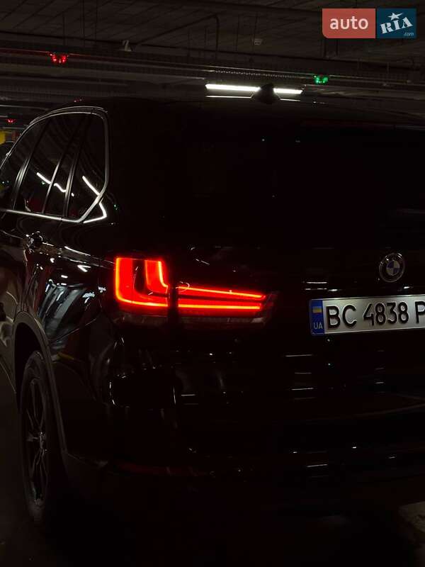 Позашляховик / Кросовер BMW X5 2016 в Львові