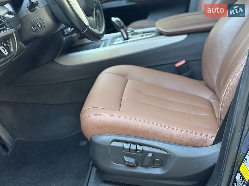 Внедорожник / Кроссовер BMW X5 2014 в Львове