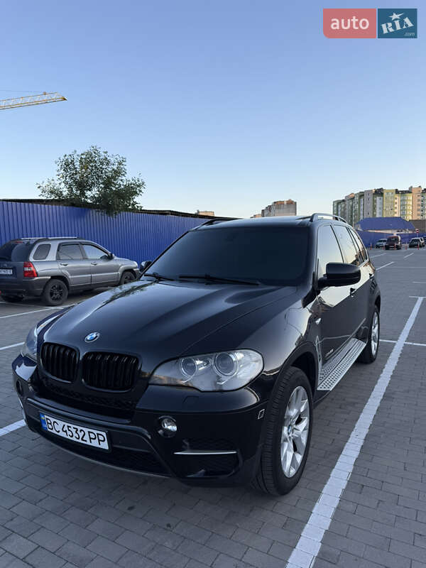 Позашляховик / Кросовер BMW X5 2012 в Калуші фото 2 Позашляховик / Кросовер BMW X5 2012 в Калуші