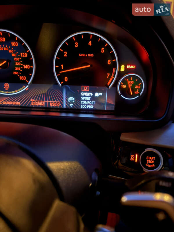 Внедорожник / Кроссовер BMW X5 2014 в Полтаве