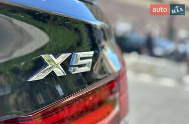 Позашляховик / Кросовер BMW X5 2014 в 