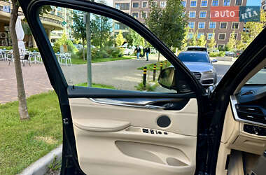 Позашляховик / Кросовер BMW X5 2014 в 