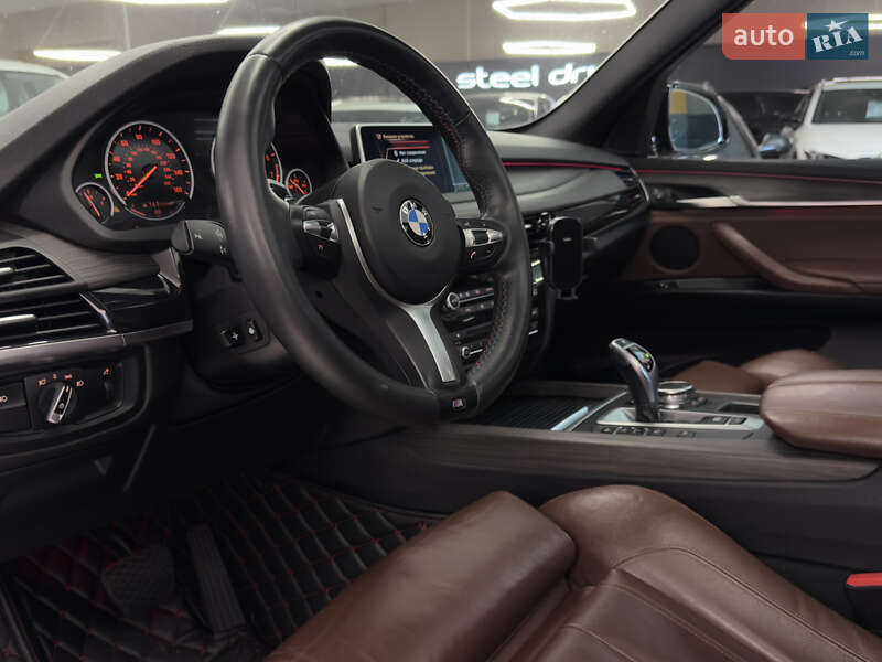 Внедорожник / Кроссовер BMW X5 2015 в Николаеве
