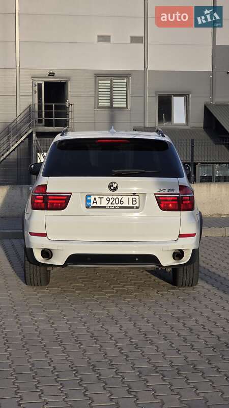 Внедорожник / Кроссовер BMW X5 2012 в Ивано-Франковске