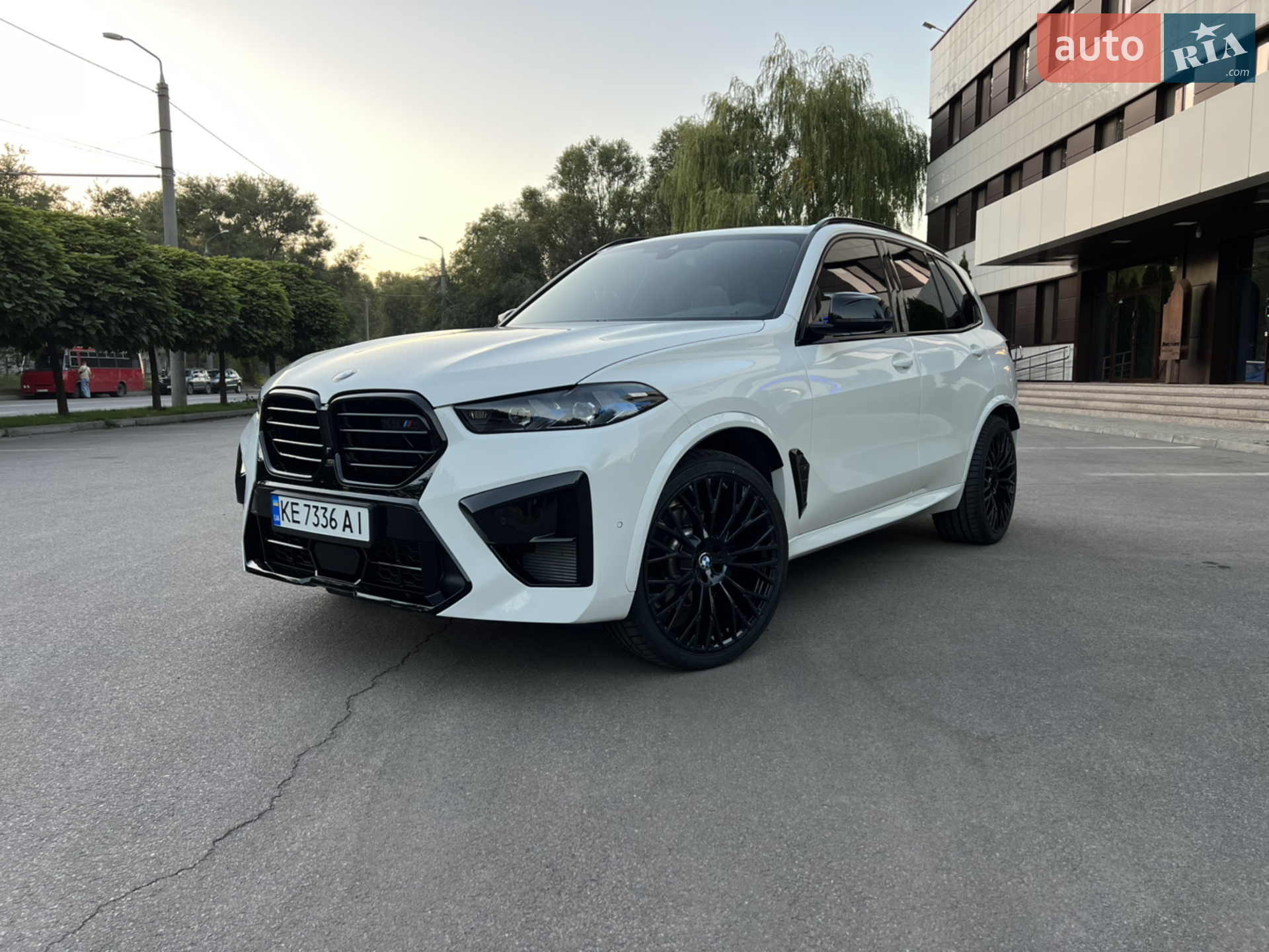 2022 BMW X5 - мініатюра 2
