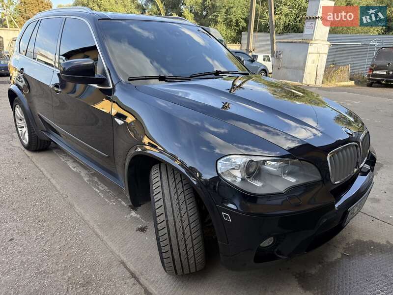 Позашляховик / Кросовер BMW X5 2013 в Львові