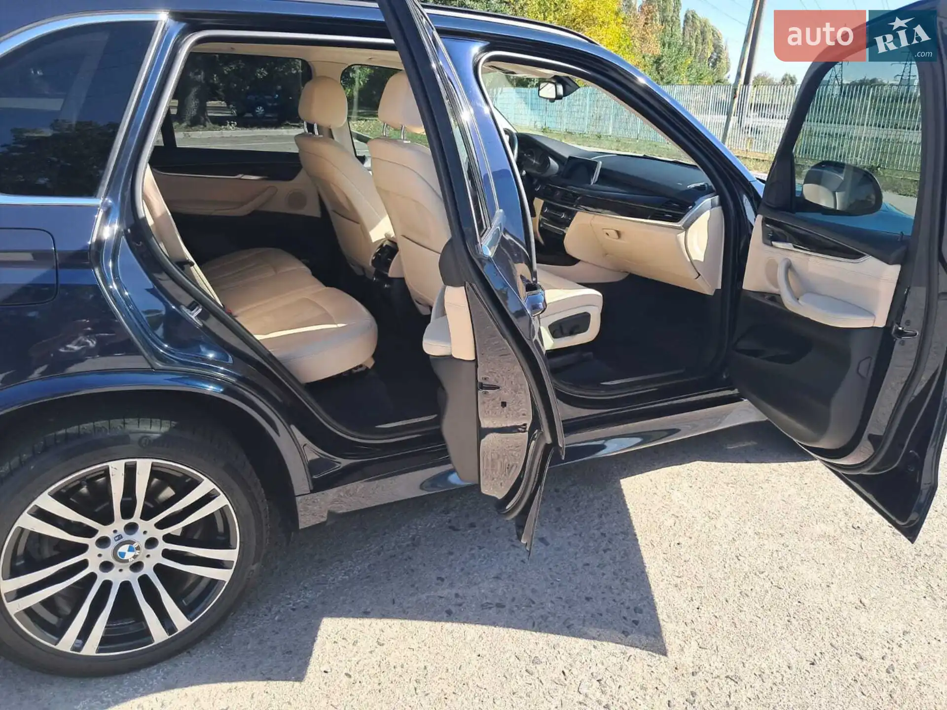 2015 BMW X5 - мініатюра 9