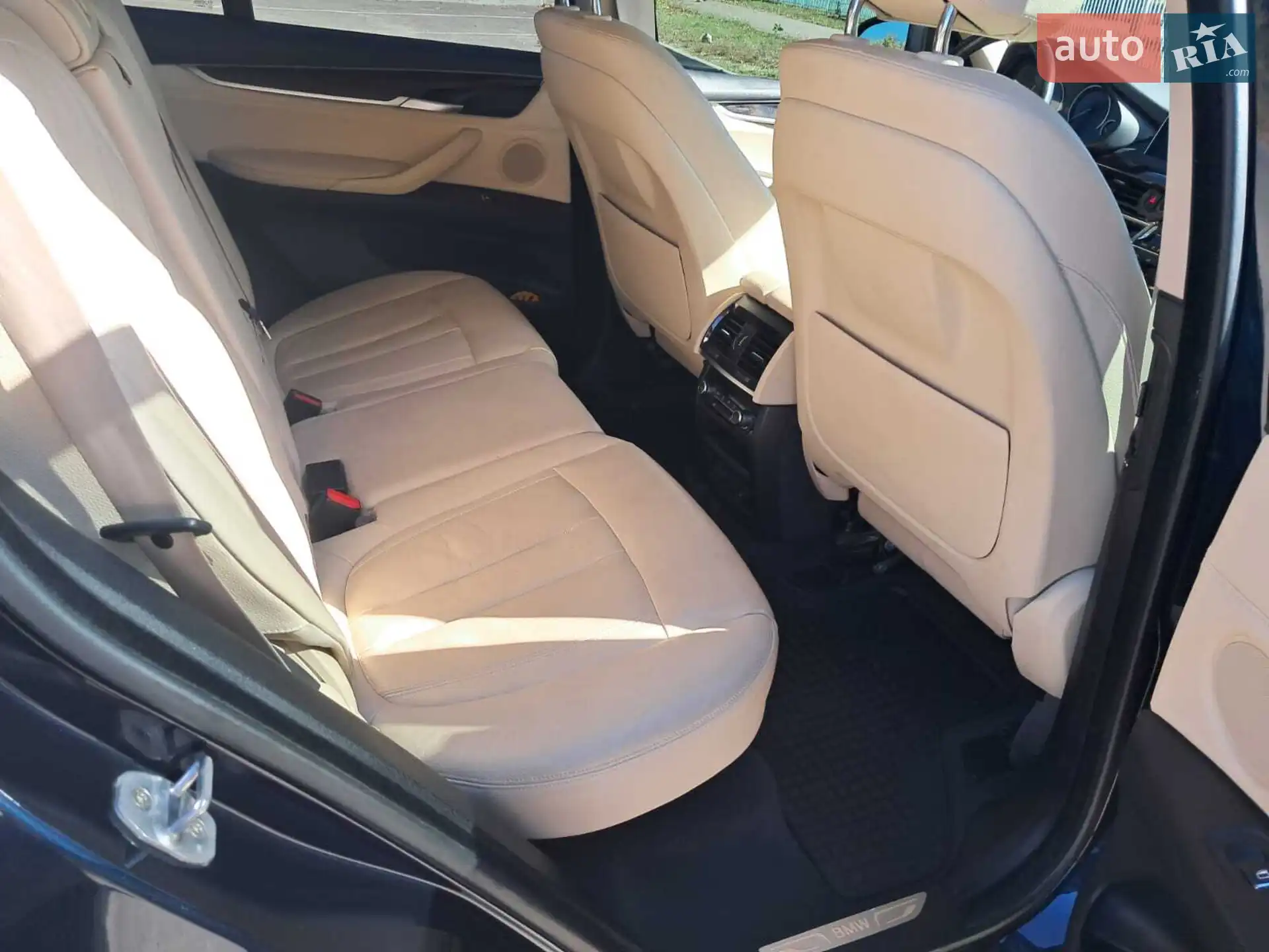2015 BMW X5 - мініатюра 18