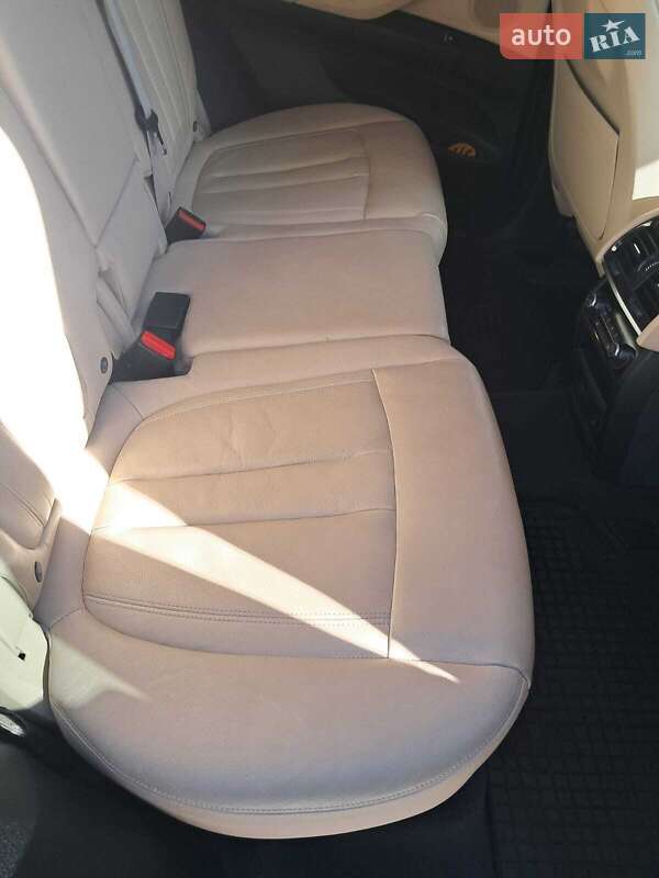 Внедорожник / Кроссовер BMW X5 2015 в Полтаве