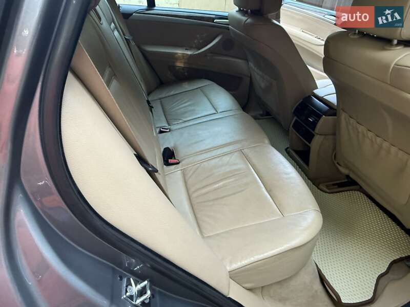 Позашляховик / Кросовер BMW X5 2008 в Запоріжжі