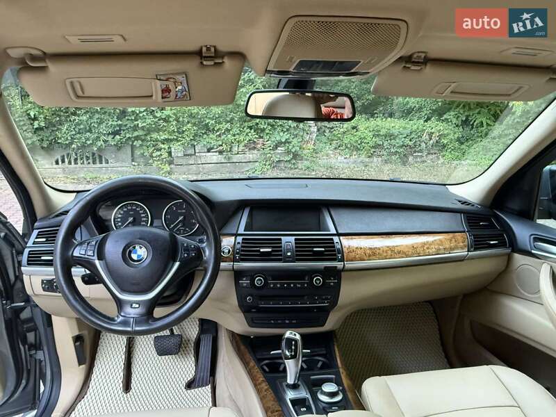 Позашляховик / Кросовер BMW X5 2008 в Запоріжжі