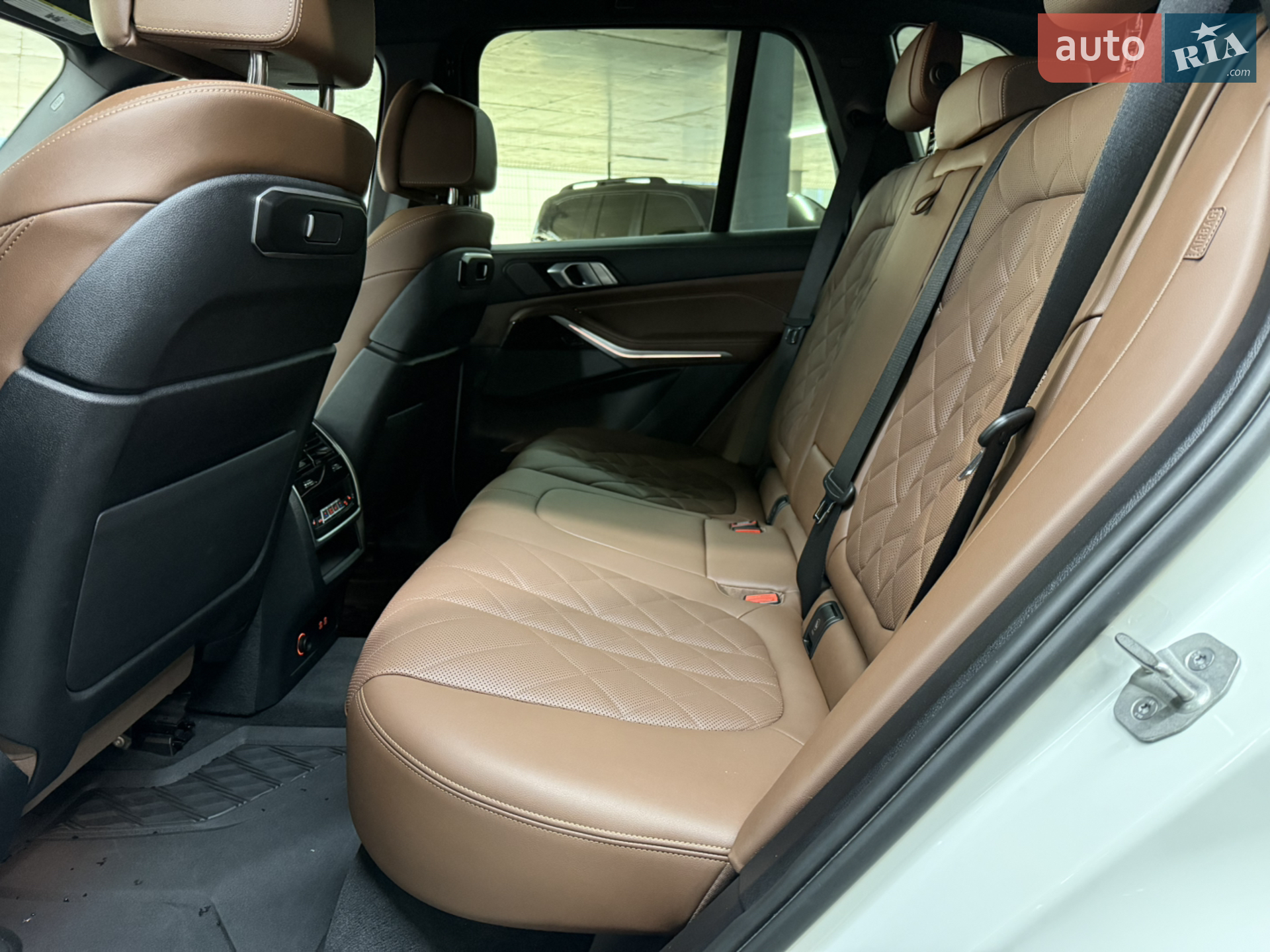 2023 BMW X5 - мініатюра 23