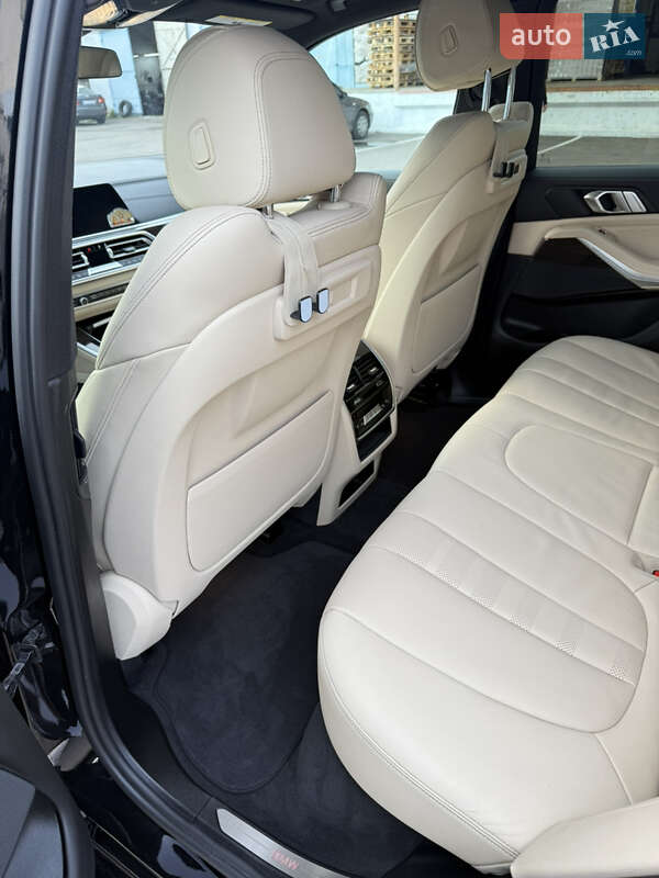 Позашляховик / Кросовер BMW X5 2020 в Луцьку