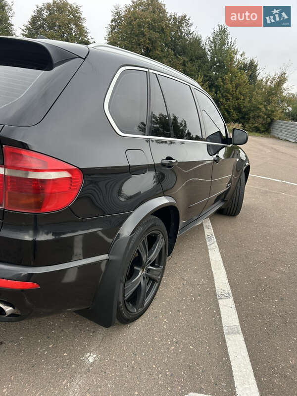 Позашляховик / Кросовер BMW X5 2009 в Києві