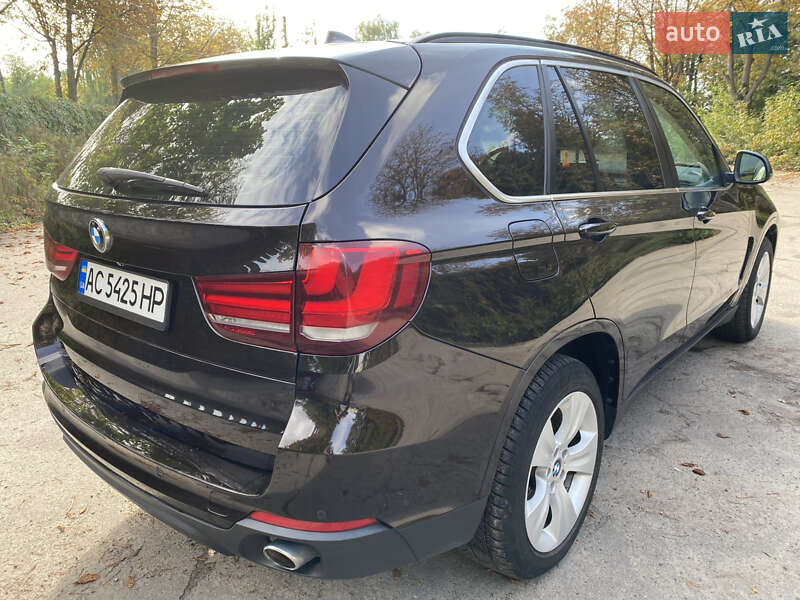 Внедорожник / Кроссовер BMW X5 2013 в Луцке