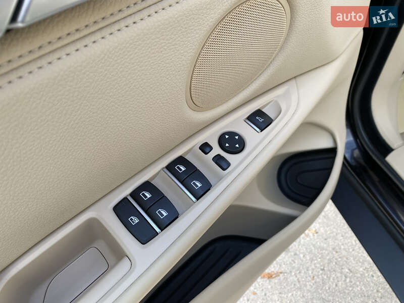 Внедорожник / Кроссовер BMW X5 2013 в Луцке