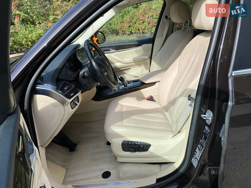 Внедорожник / Кроссовер BMW X5 2013 в Луцке