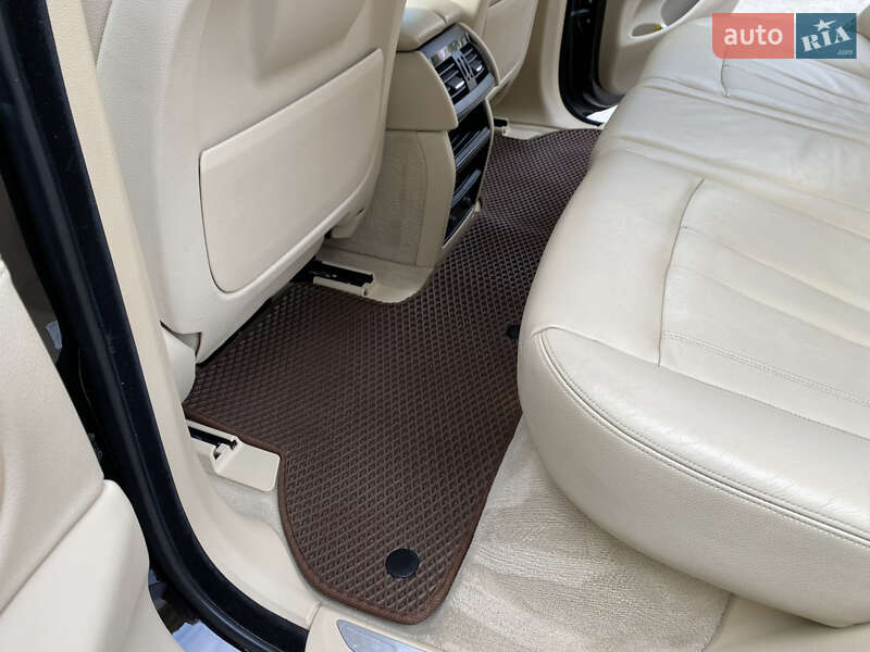 Внедорожник / Кроссовер BMW X5 2013 в Луцке