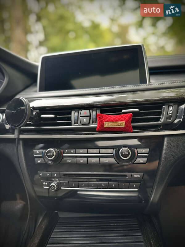 Позашляховик / Кросовер BMW X5 2014 в Києві